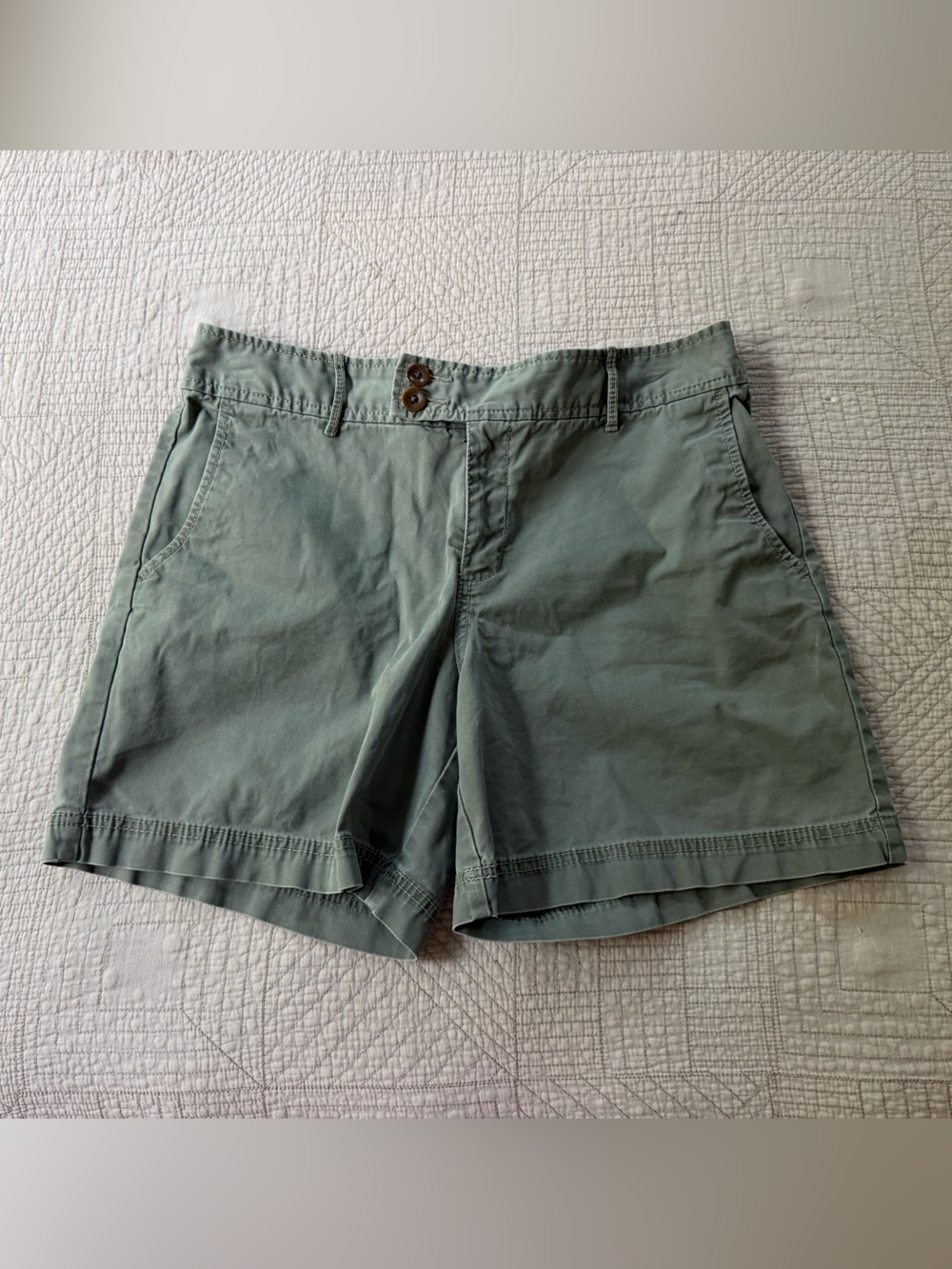 Eddie Bauer Women's Sage Green Flat-Front Chino Shorts